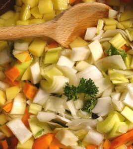 Detoxikační jídelníček na 30 dní - zeleninová polévka