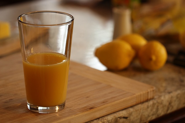 Pomerančový nápoj, citrusy