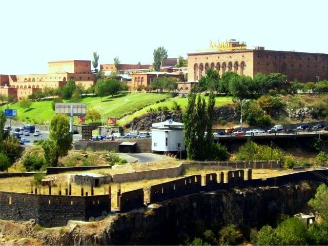 Továrna na výrobu brandy v Jerevanu