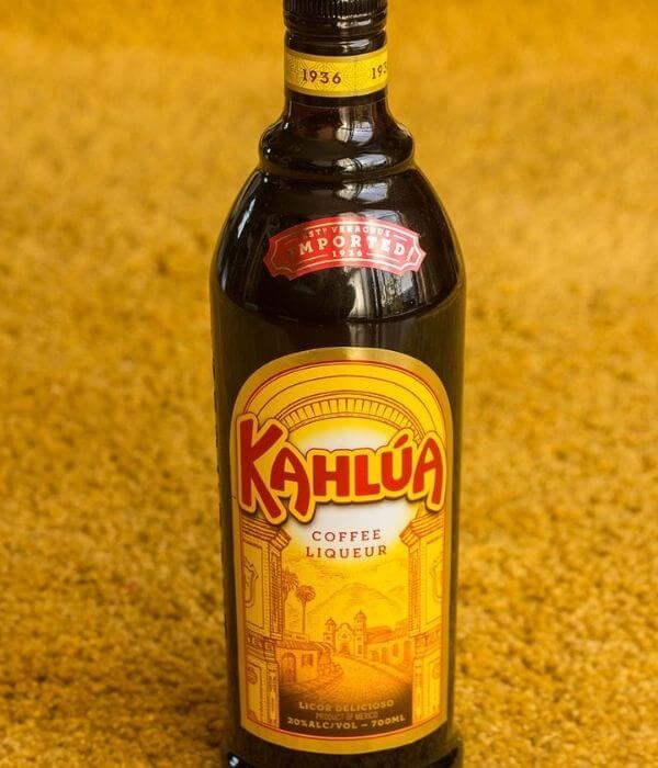 lahev Kahlúa likéru